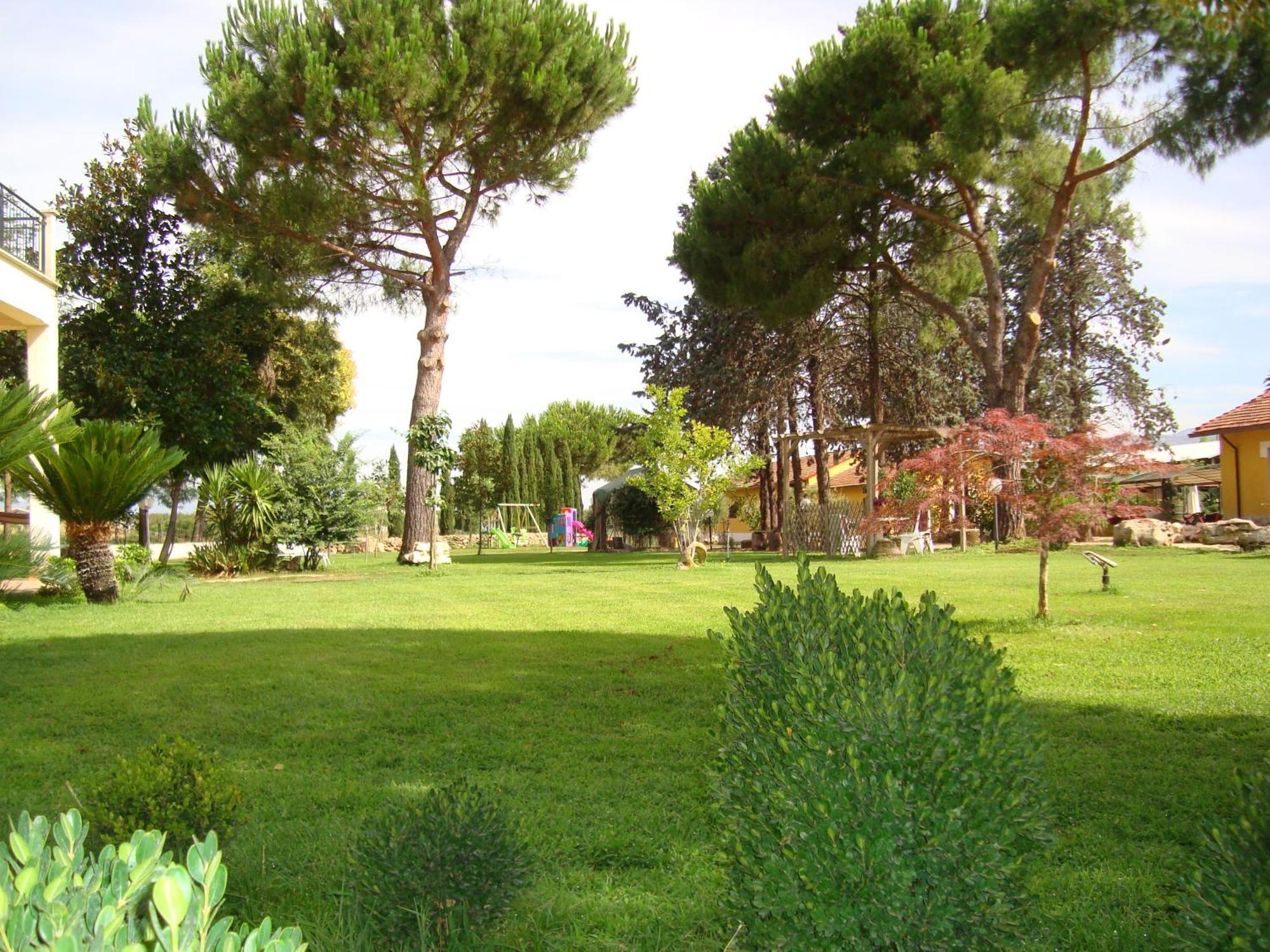 Agriturismo Ali E Radici Cisterna di Latina Exterior foto